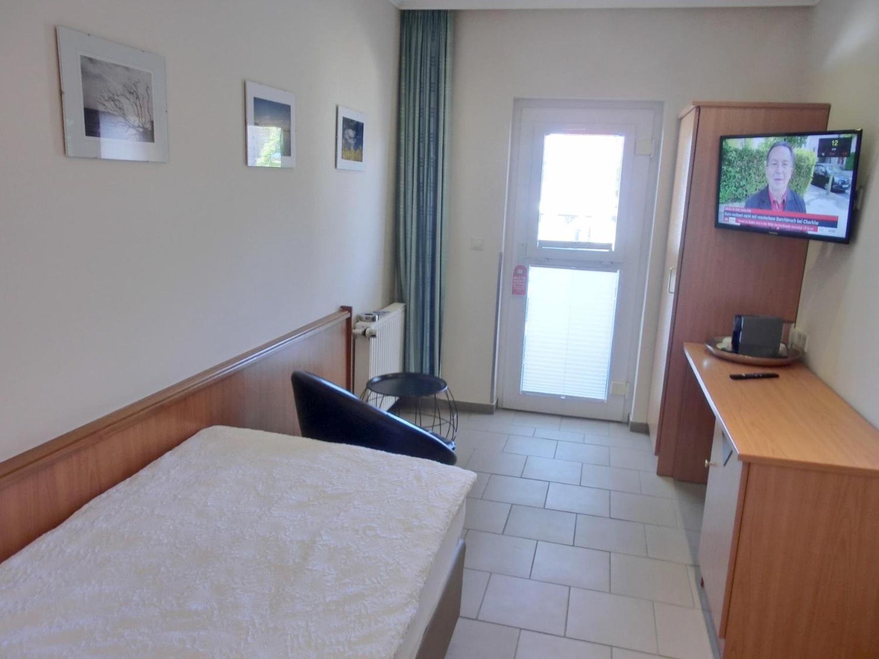 Hotel zum Hafen Sassnitz Zimmer foto
